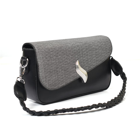 Cross body Black